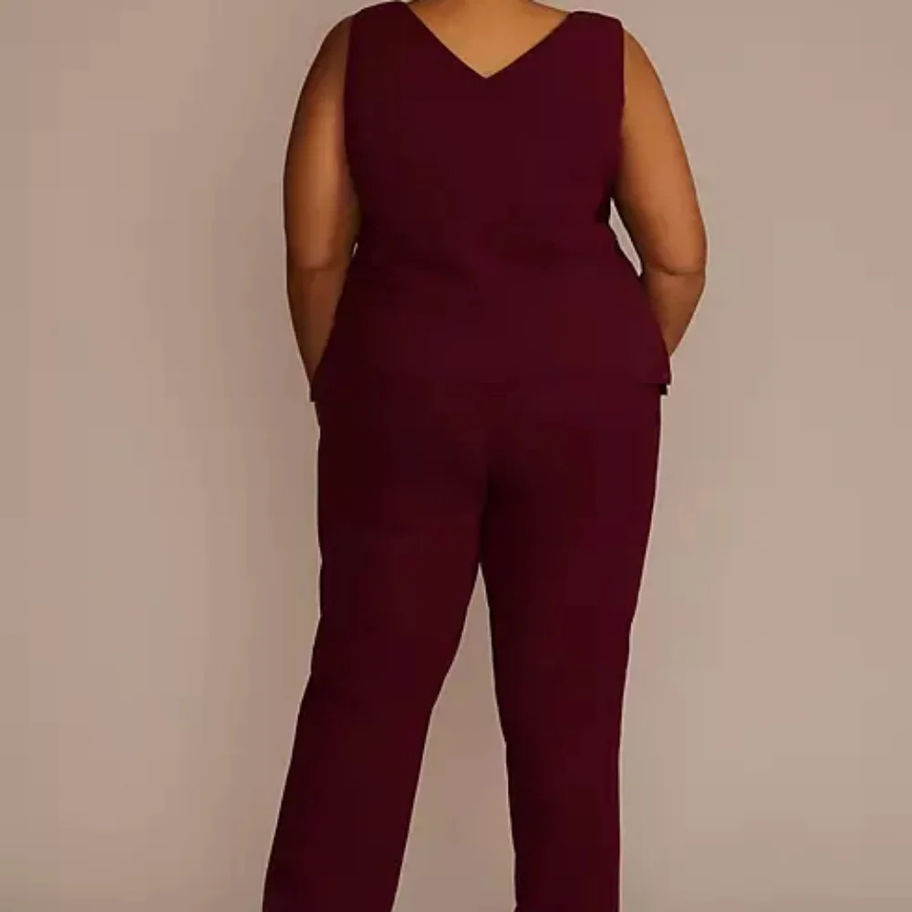 Three piece pantsuit - Picture 3 of 7